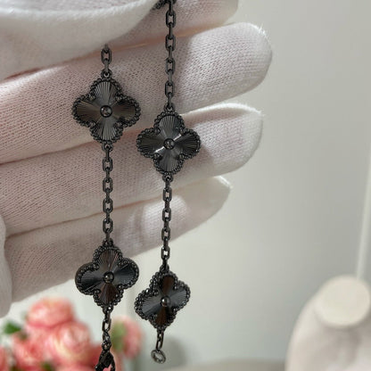 [LUXE]CLOVER 5 MOTIF BLACK BRACELET