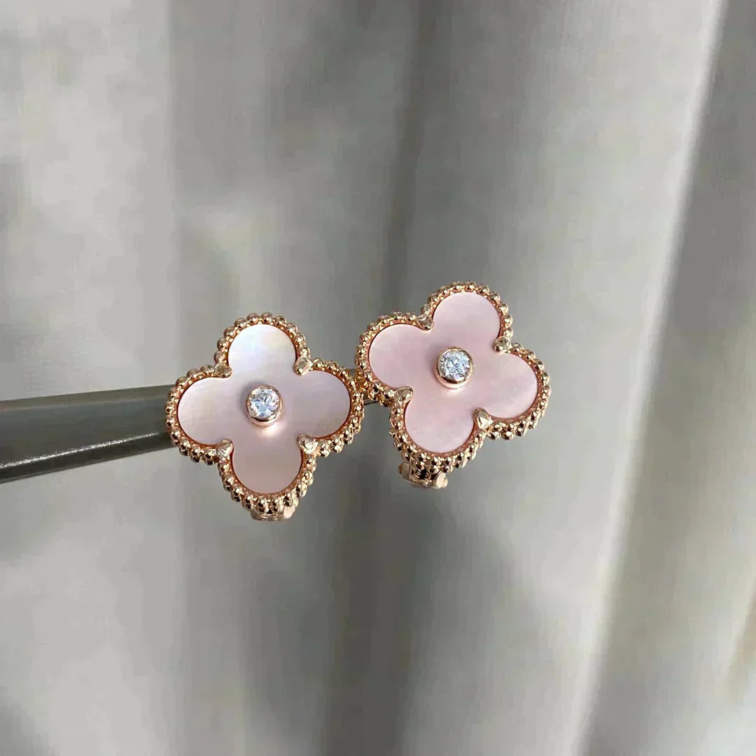 [LUXE]CLOVER MEDIUM 1 MOTIFS  PINK MOP DIAMOND EARRINGS