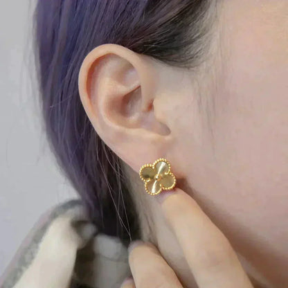 [LUXE]CLOVER MEDIUM 1 MOTIFS LASER EARRINGS
