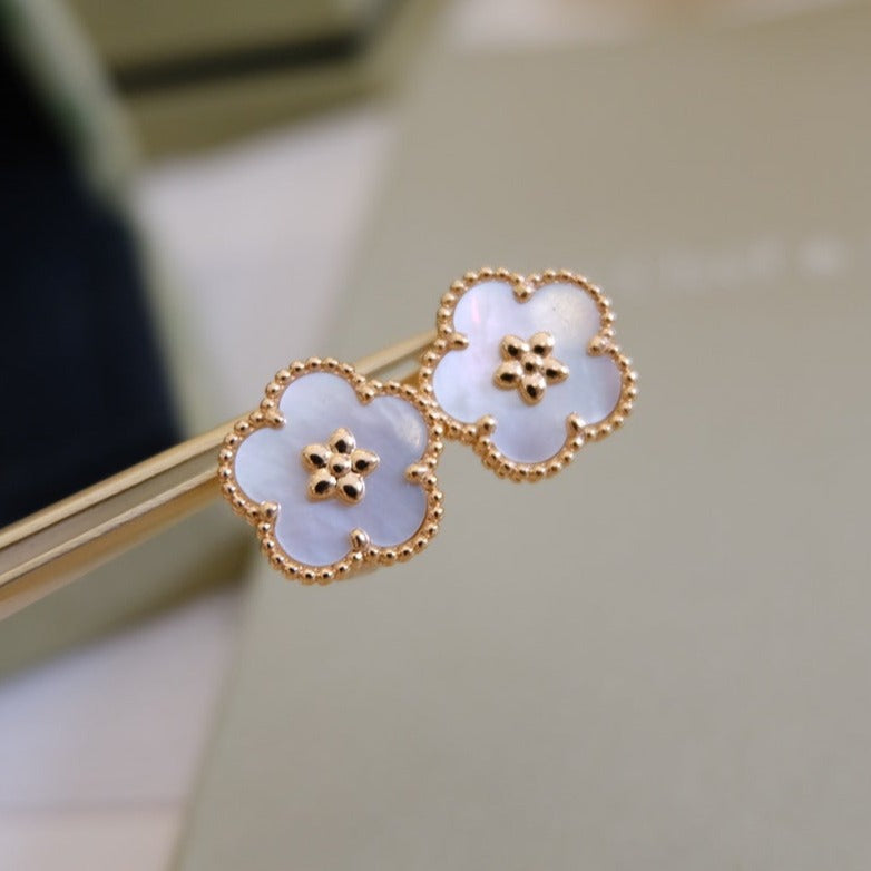 [LUXE]LUCKY PINK GOLD WHITE MOP EARRINGS