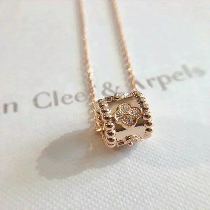 [LUXE]PERLEE PEDANT NECKLACE GOLD / ROSE GOLD