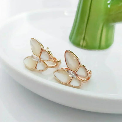 [LUXE]BUTTERFLY MOP DIAMOND EARRINGS