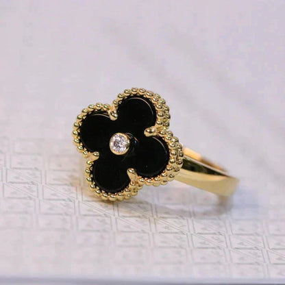[LUXE]CLOVER ONYX RING GOLD DIAMOND