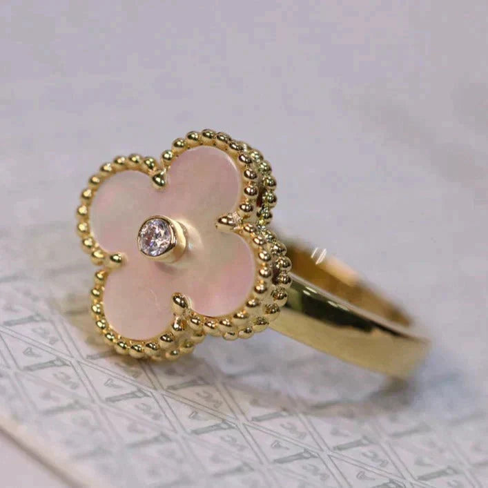 [LUXE]CLOVER PINK MOP RING GOLD DIAMOND