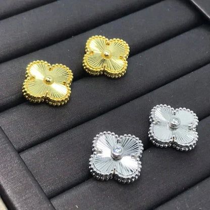 [LUXE]CLOVER MINI 9.5MM LASER EARRINGS