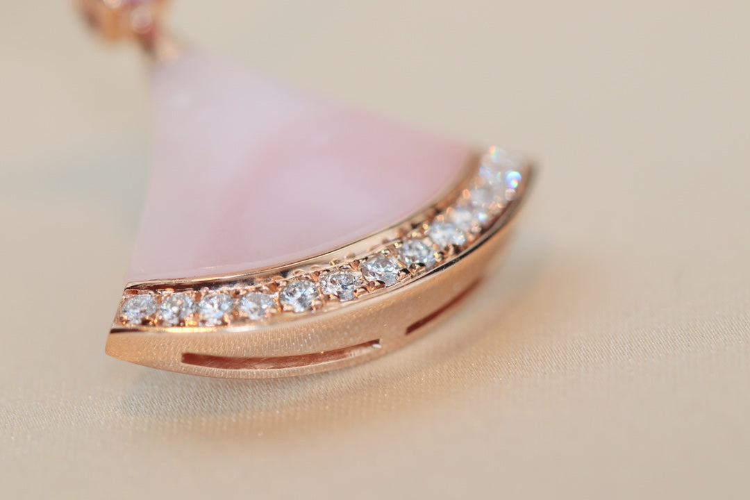 [LUXE]DREAM NECKLACE PINK MOP DIAMOND