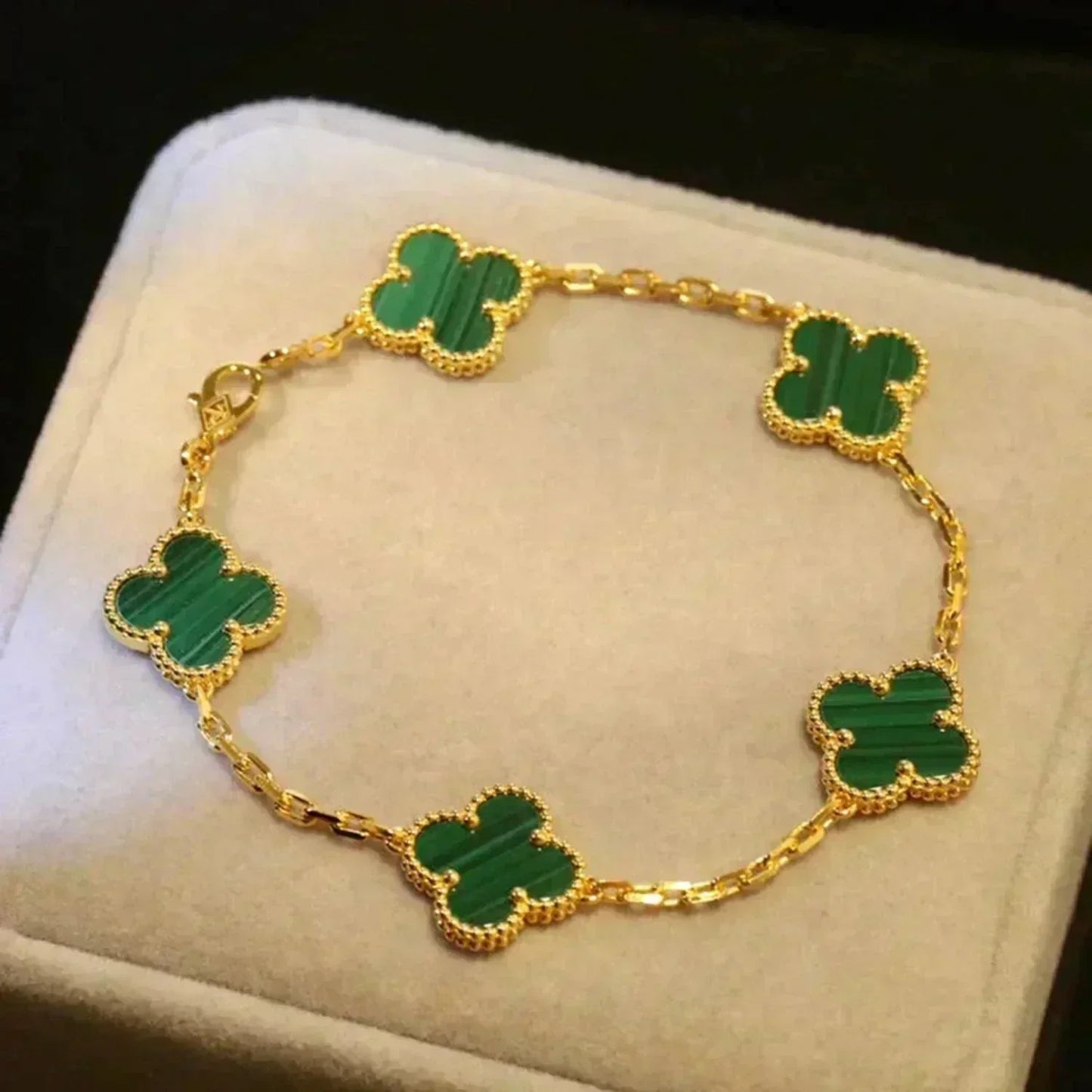 [LUXE] CLOVER 5 MOTIF MALACHITE BRACELET COLLECTION