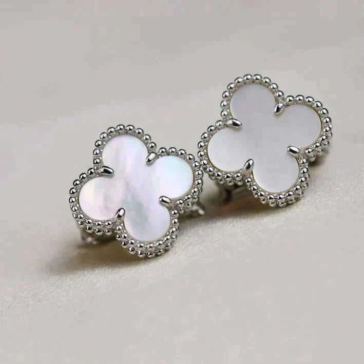 [LUXE]CLOVER MEDIUM 1 MOTIFS  WHITE MOP EARRINGS SILVER