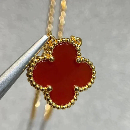 [LUXE]CLOVER 15MM CARNELIAN SINGLE FLOWER NECKLACE
