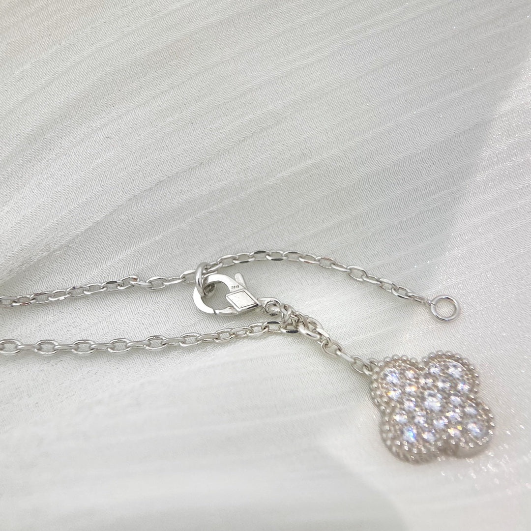 [LUXE]CLOVER 5 MOTIFS SILVER DIAMONDS NECKLACE