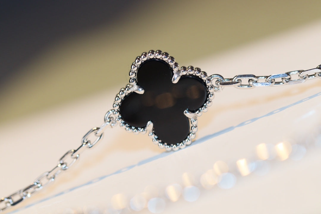 [LUXE]CLOVER 20 MOTIFS ONYX DIAMOND SILVER