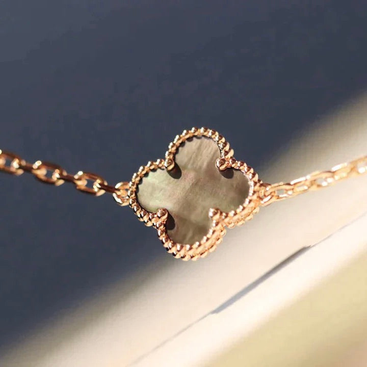 [LUXE]CLOVER 20 MOTIFS LASER DIAMOND NECKLACE