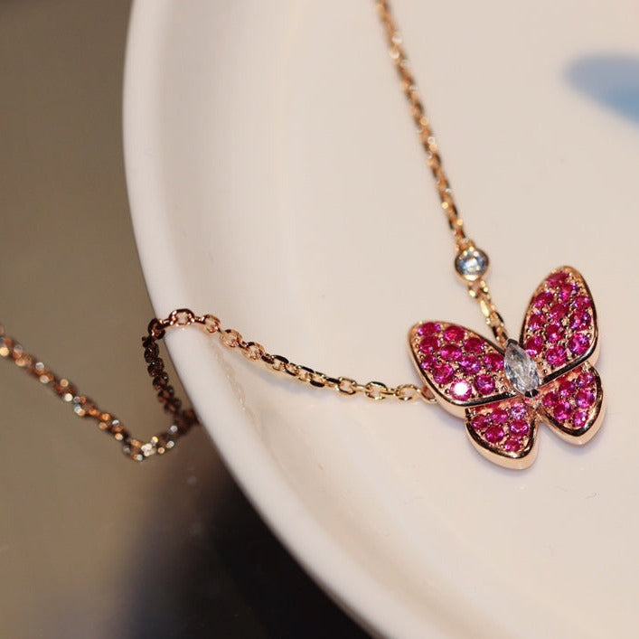 [LUXE]BUTTERFLY RED DIAMOND ROSE GOLD NECKLACE