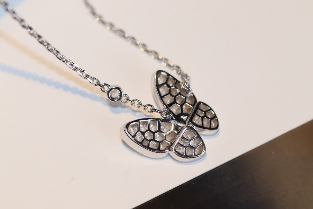 [LUXE]BUTTERFLY DIAMOND NECKLACE