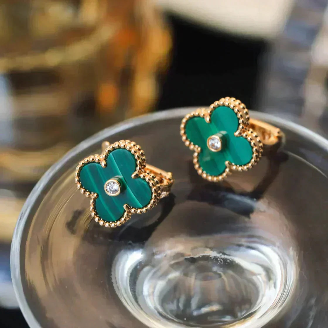 [LUXE]CLOVER MEDIUM 1 MOTIFS MALACHITE DIAMOND EARRINGS
