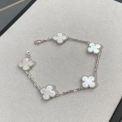 [LUXE]CLOVER WHITE PEARL MOP 5 MOTIF BRACELET COLLECTION