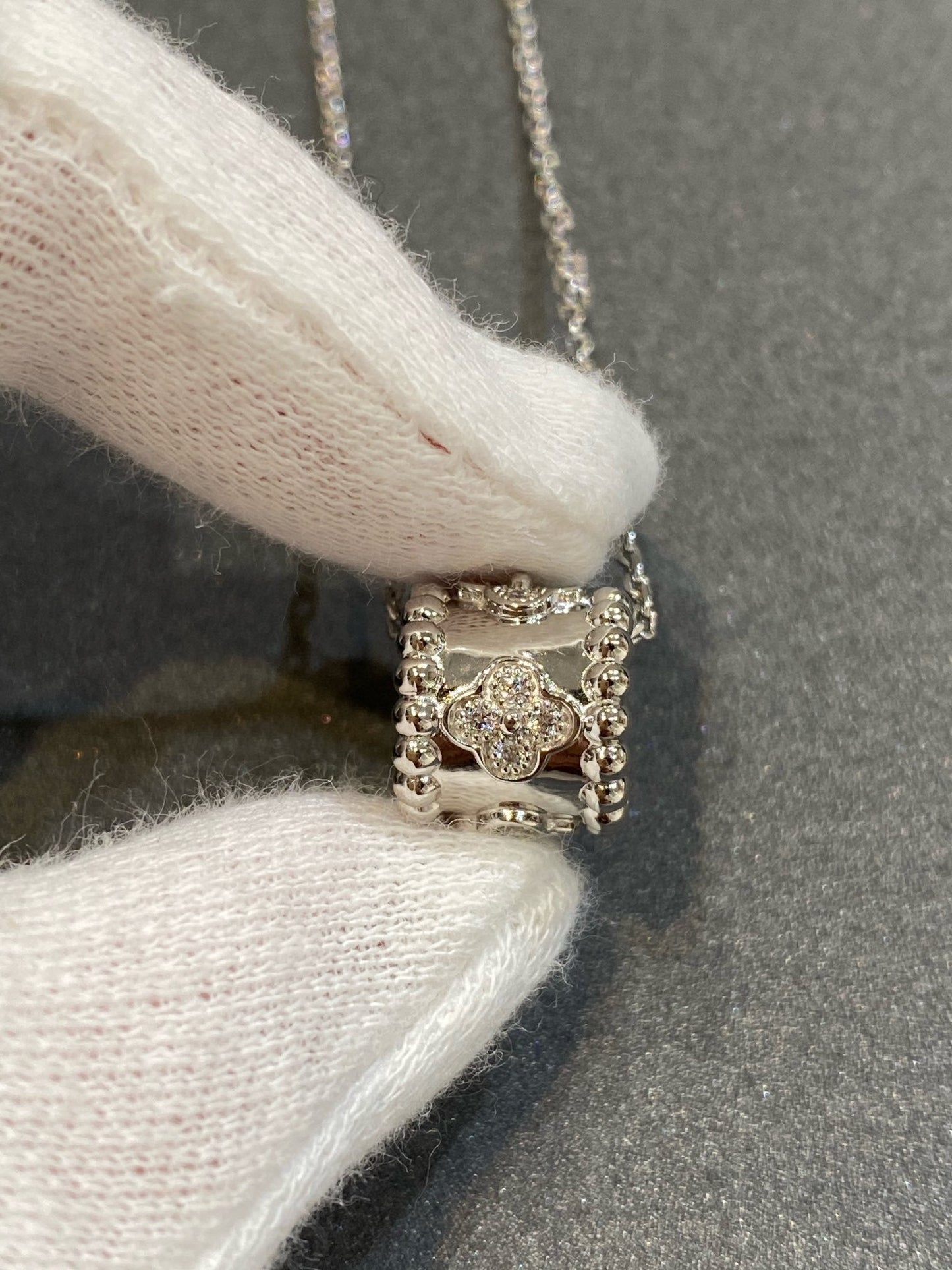 [LUXE]PERLEE PEDANT SIVLER DIAMOND NECKLACE