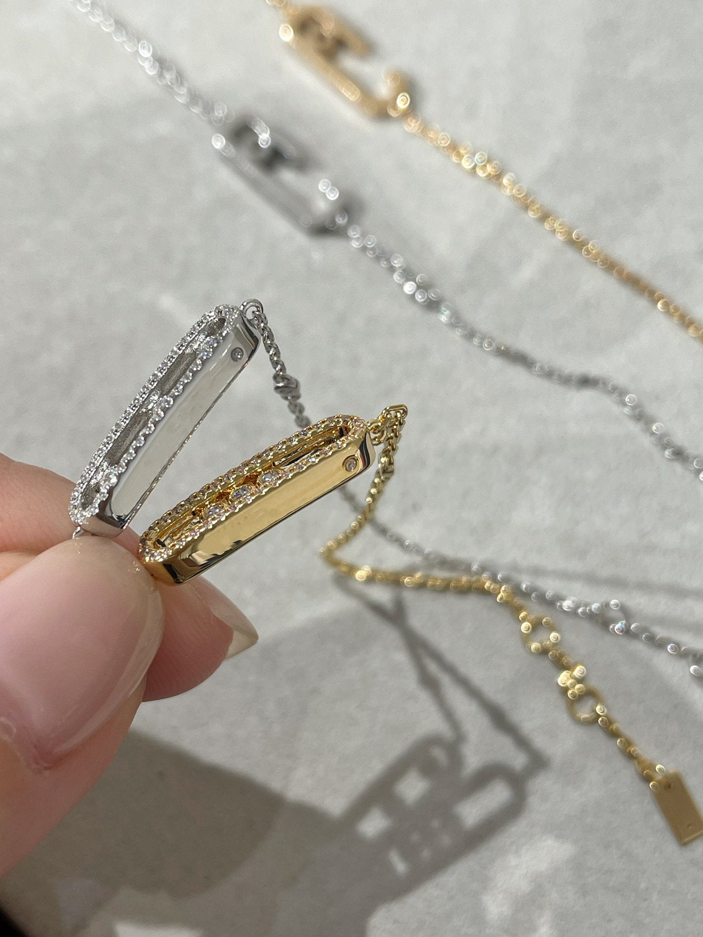 [LUXE]BABY MOVE DIAMOND BRACELET