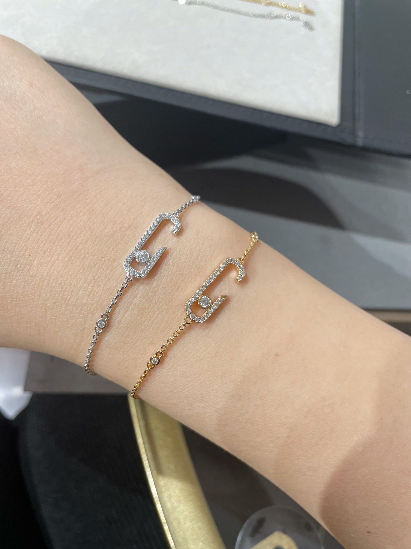 [LUXE]BABY MOVE DIAMOND BRACELET