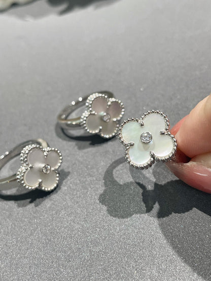 [LUXE]CLOVER SILVER MOP DIAMOND RING