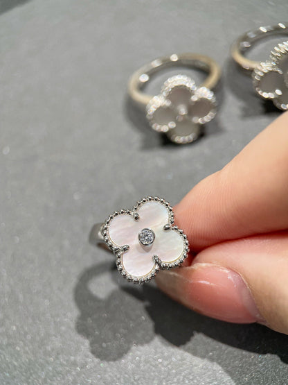 [LUXE]CLOVER SILVER MOP DIAMOND RING
