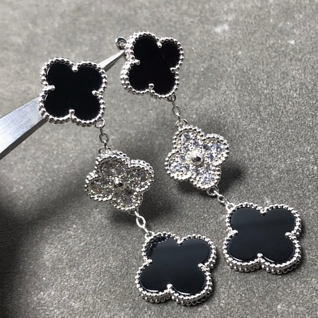 [LUXE]CLOVER 3 MOTIF DIAMOND ONYX SILVER EARRINGS