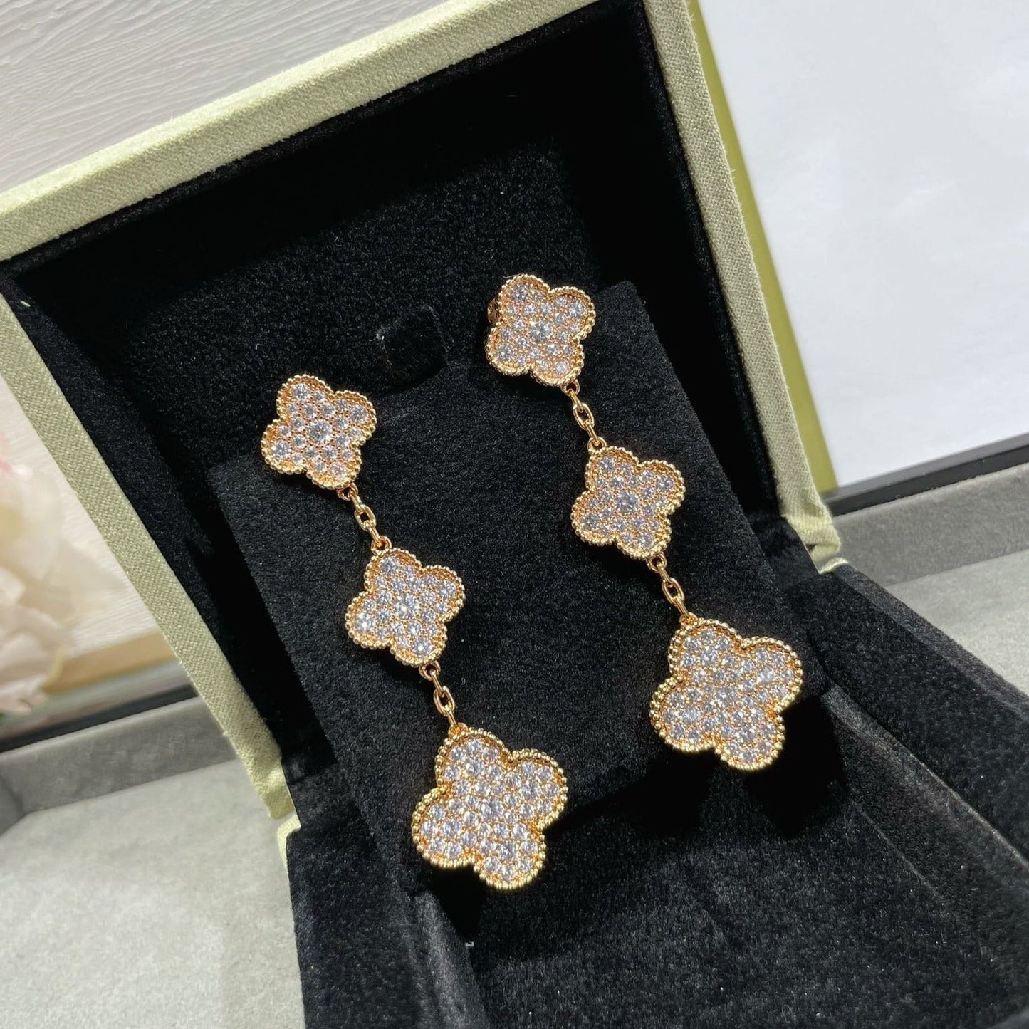 [LUXE]CLOVER 3 MOTIFS DIAMOND PAVED ROSE GOLD EARRINGS