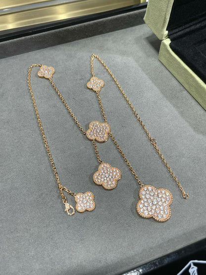 [LUXE]CLOVER 6 MOTIF DIAMOND PAVED NECKLACE