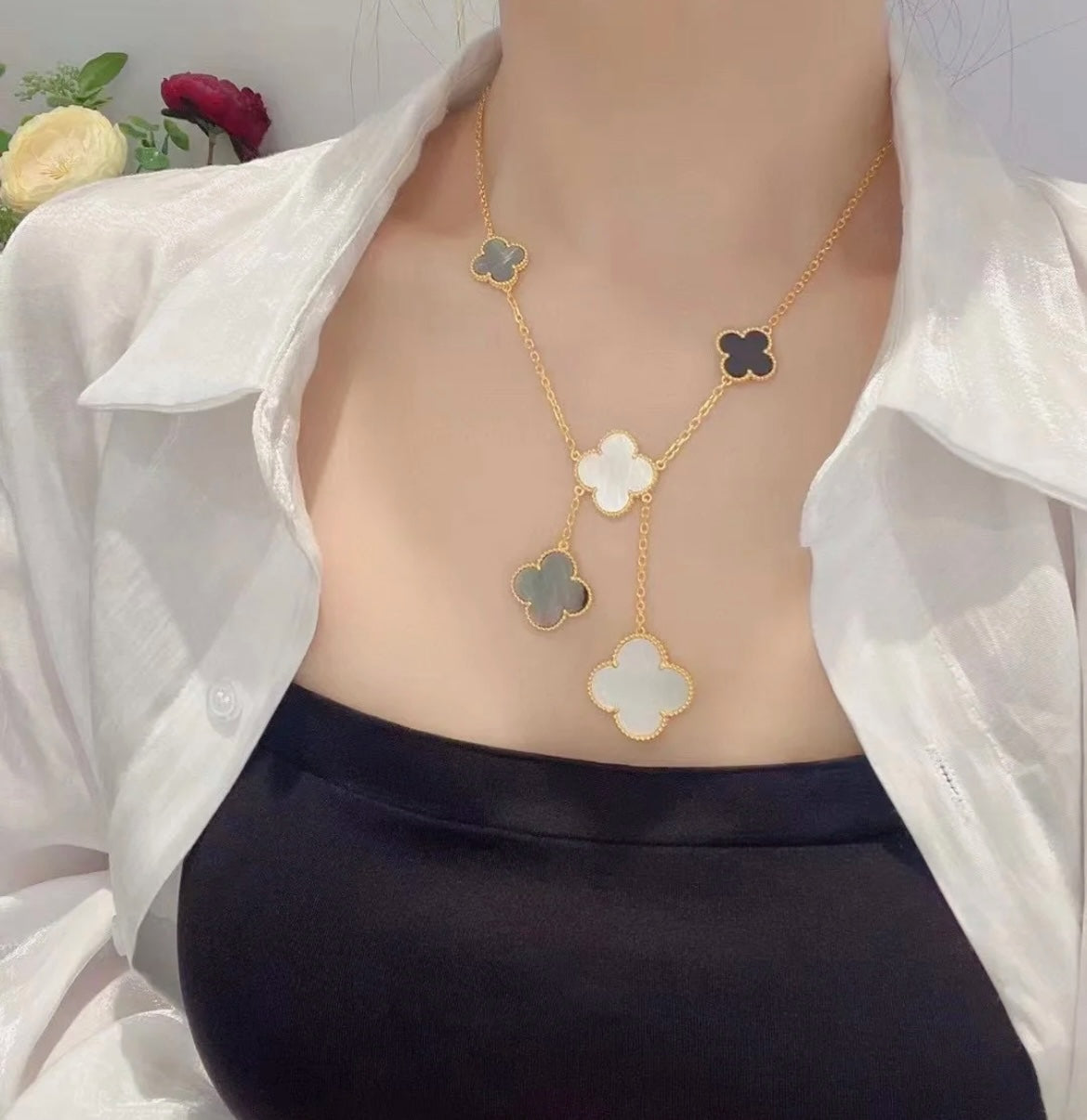 [LUXE]CLOVER 6 MOTIF MOP ONYX GOLD NECKLACE