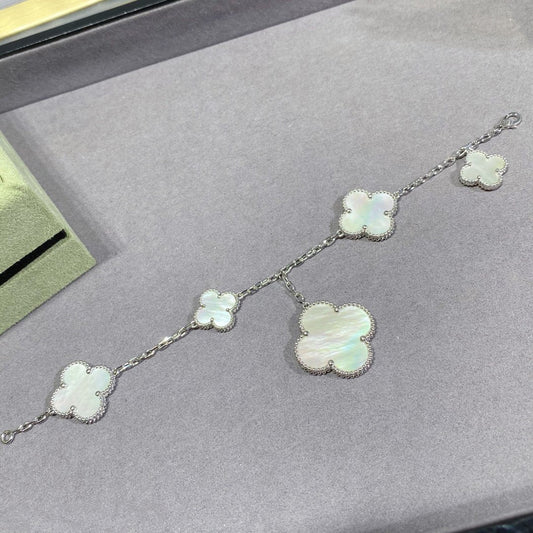 [LUXE]CLOVER 5 MOTIF WHITE MOP SILVER BRACELET