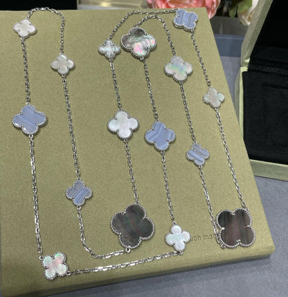 [LUXE]CLOVER 16 MOTIF CHALCEDONY MOP SILVER NECKLACE