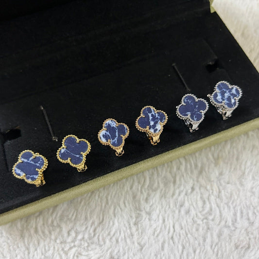 [LUXE]CLOVER PIETERSITE MEDIUM STUD EARRINGS