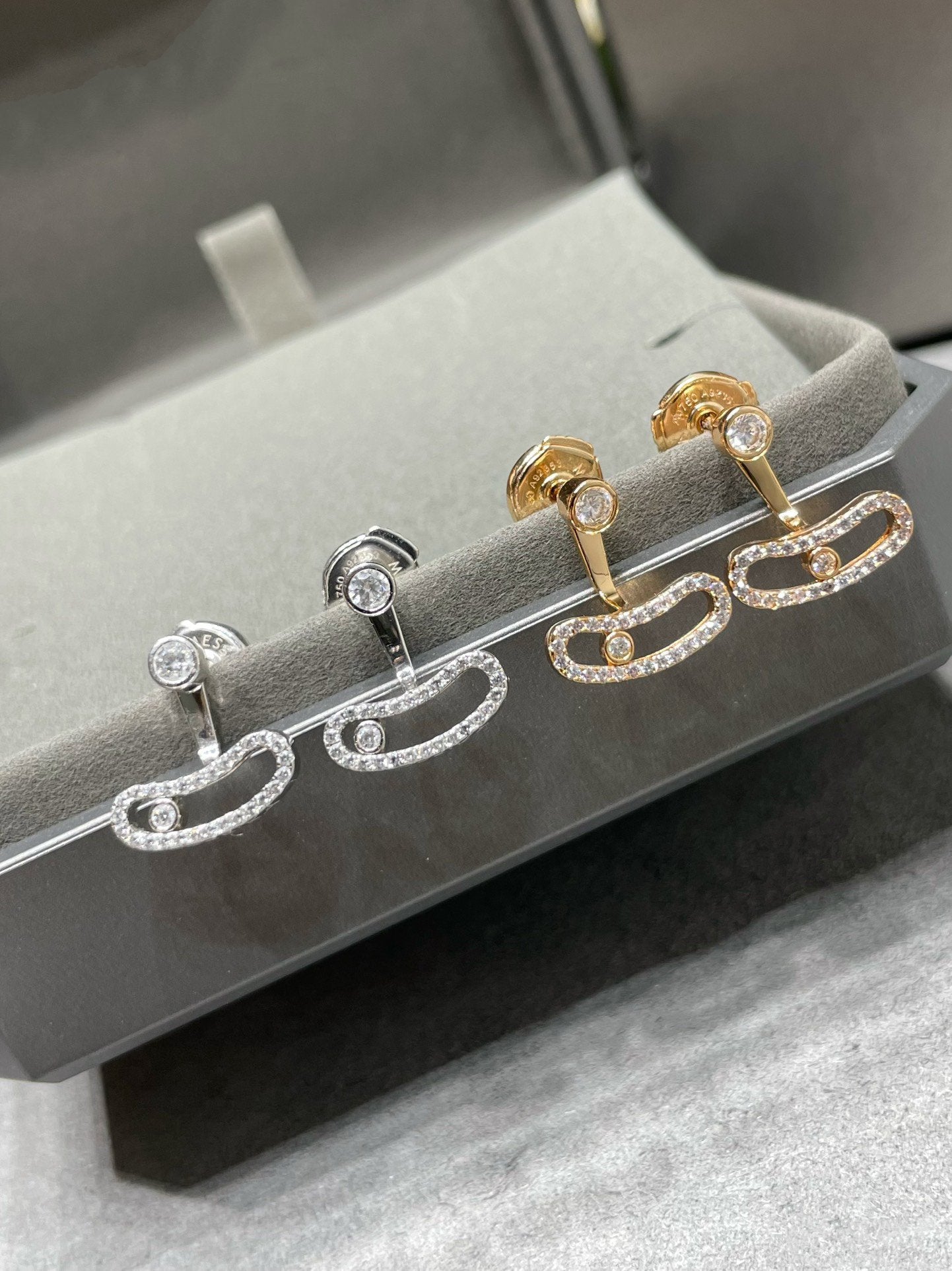 [LUXE]MOVE UNO PINK GOLD DIAMOND EARRINGS