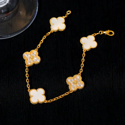 [LUXE]CLOVER WHITE PEARL MOP 5 MOTIF BRACELET COLLECTION