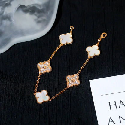 [LUXE]CLOVER WHITE PEARL MOP 5 MOTIF BRACELET COLLECTION