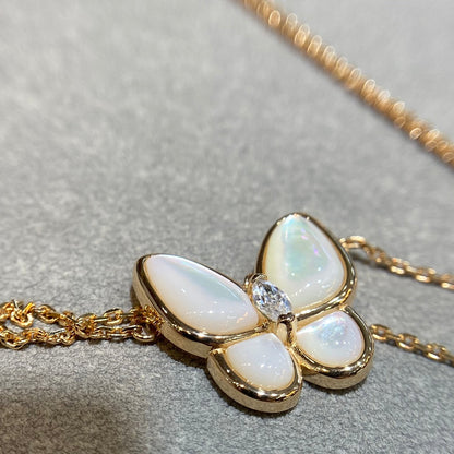 [LUXE]BUTTERFLY MOP DIAMOND NECKLACE