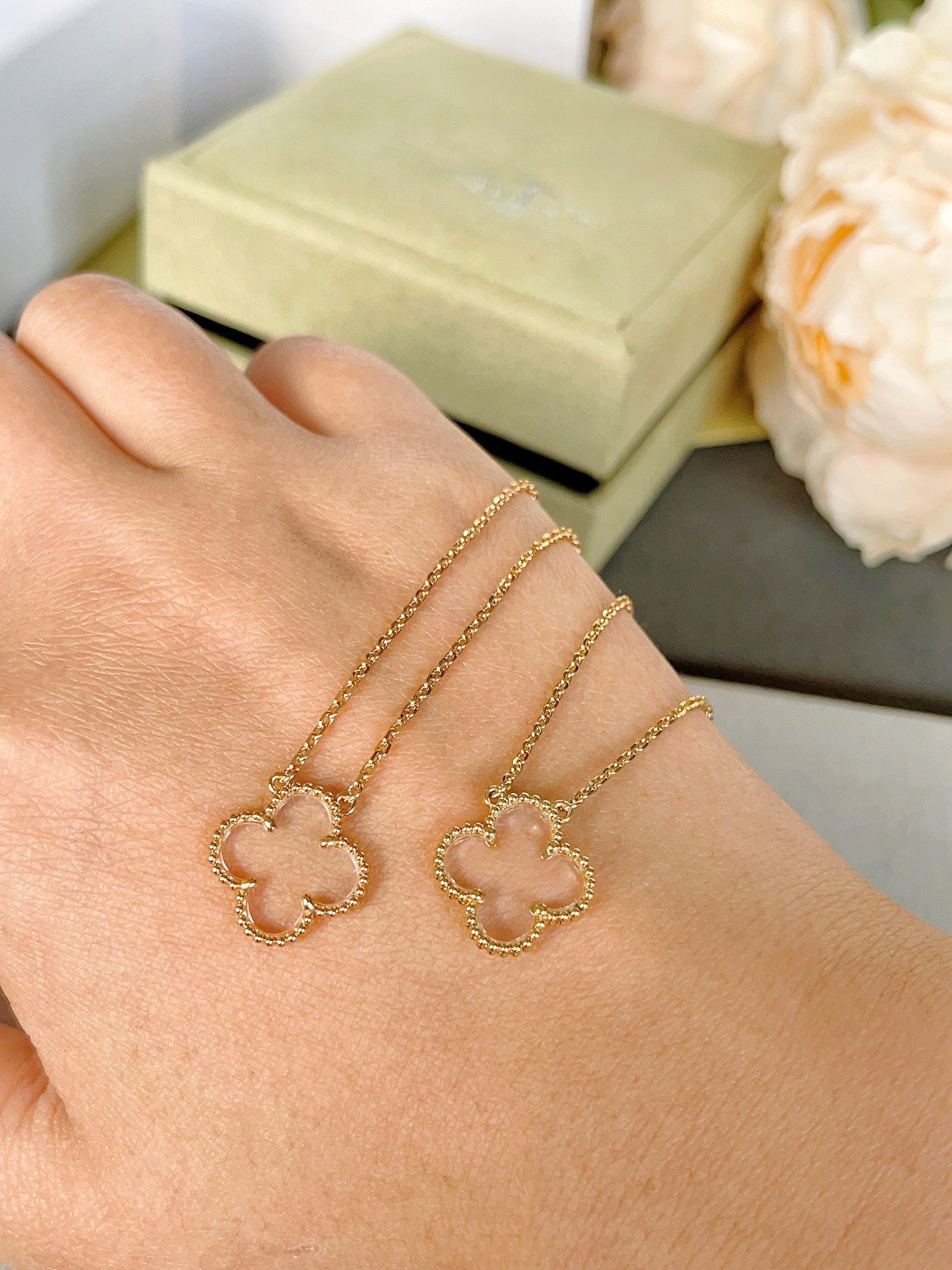 [LUXE]CLOVER ROCK CRYSTAL ROSE GOLD NECKLACE