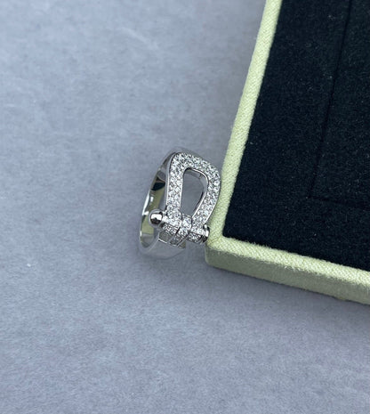 [LUXE]Wide Hoof-Shaped Diamond-Studded Ring