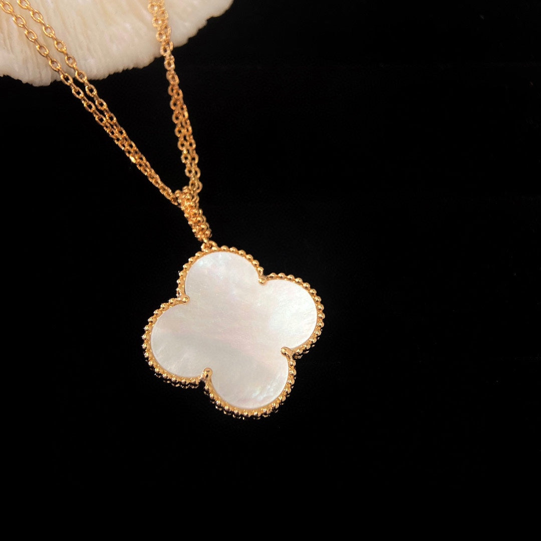 [LUXE]CLOVER 25MM MOP LARGE PENDANT NECKLACE