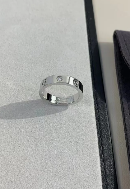 [LUXE]LOVE RING 4MM 1 DIAMOND SILVER