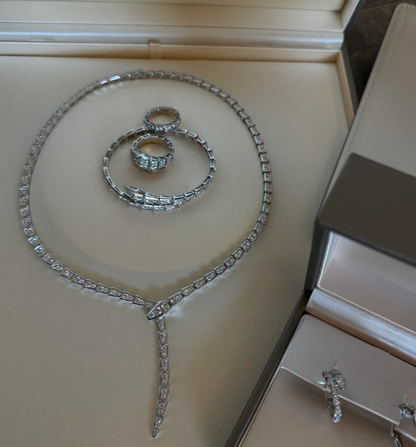 [LUXE]NEW！SERPENT DIAMOND NECKLACE