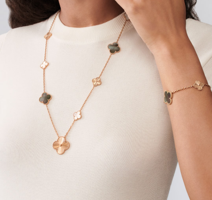 [LUXE]DETACHABLE CLOVER 15(11+4) FLOWER SILVER NECKLACE SET