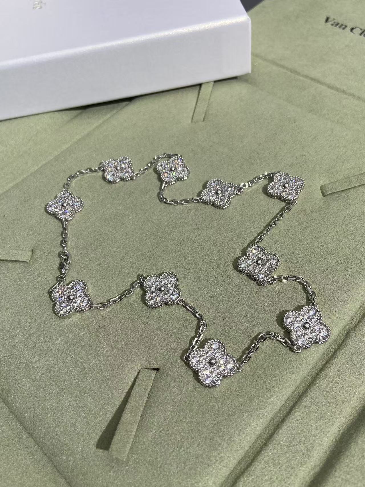 [LUXE]CLOVER 10 MOTIFS  FULL DIAMOND NECKLACE