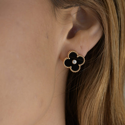 [LUXE]CLOVER MEDIUM 1 MOTIFS ONYX DIAMOND EARRINGS