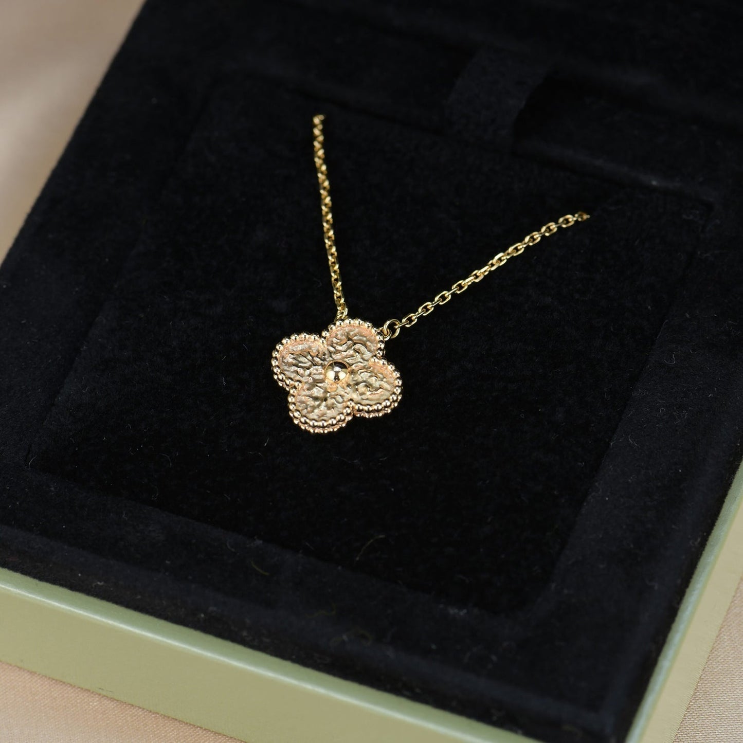 [LUXE]CLOVER 15MM  BRONZING NECKLACE