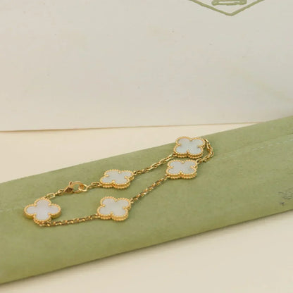 [LUXE]CLOVER WHITE PEARL MOP 5 MOTIF BRACELET COLLECTION