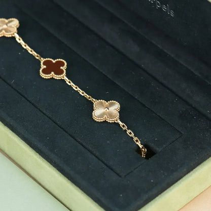 [LUXE] CLOVER 5 MOTIF RED CORNELIAN BRACELET COLLECTION
