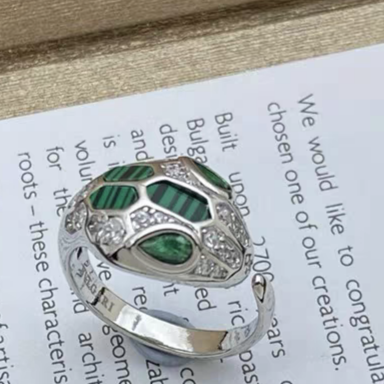 [LUXE]BRAND NEW ASSORTED SNAKE HEAD MALACHITE RINGS