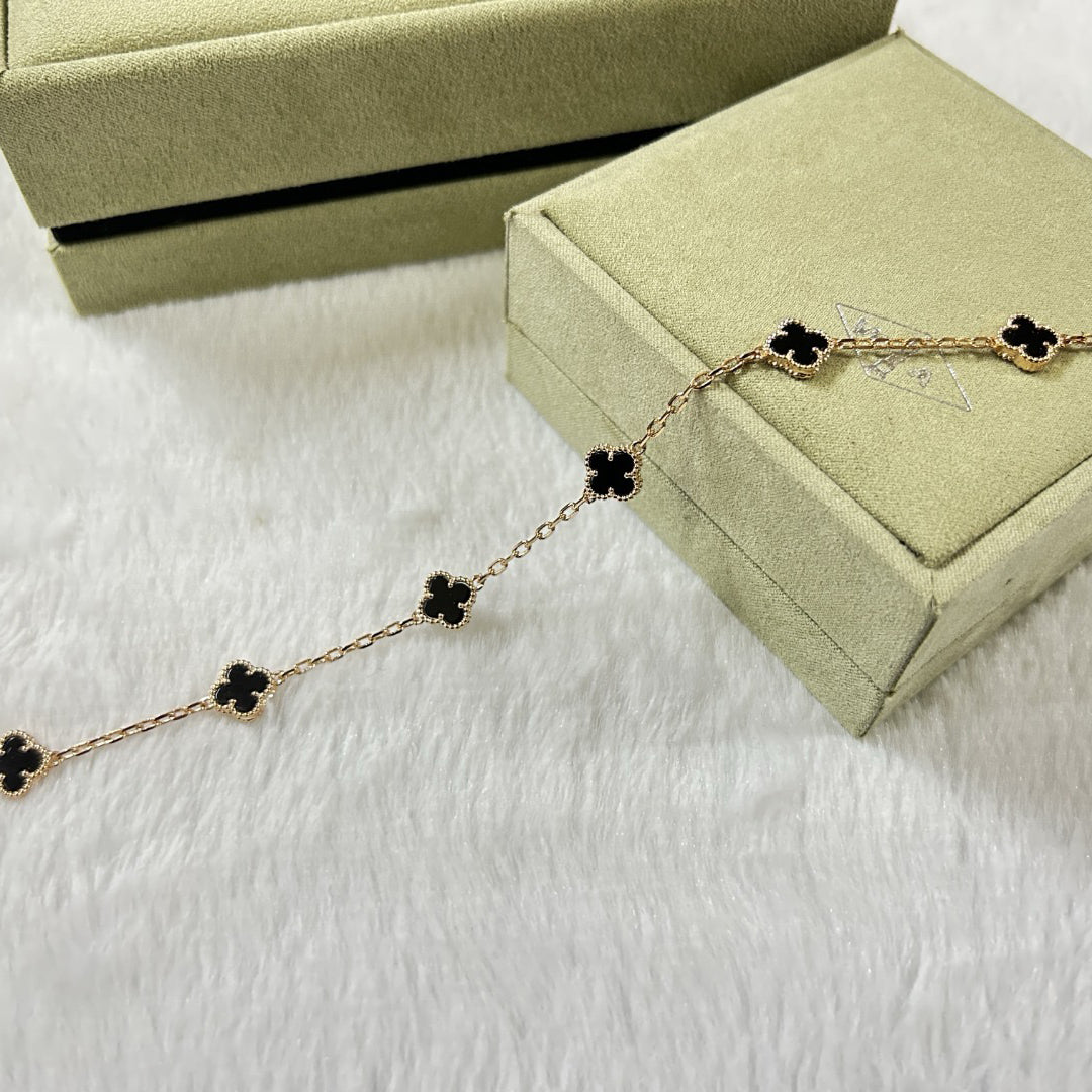 [LUXE]CLOVER 6 MOTIF  ONYXS BRACELET