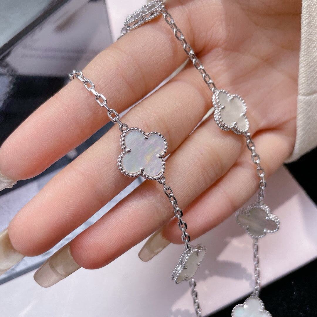 [LUXE]CLOVER 10 MOTIFS WHITE MOTHER OF PEARL NECKLACE